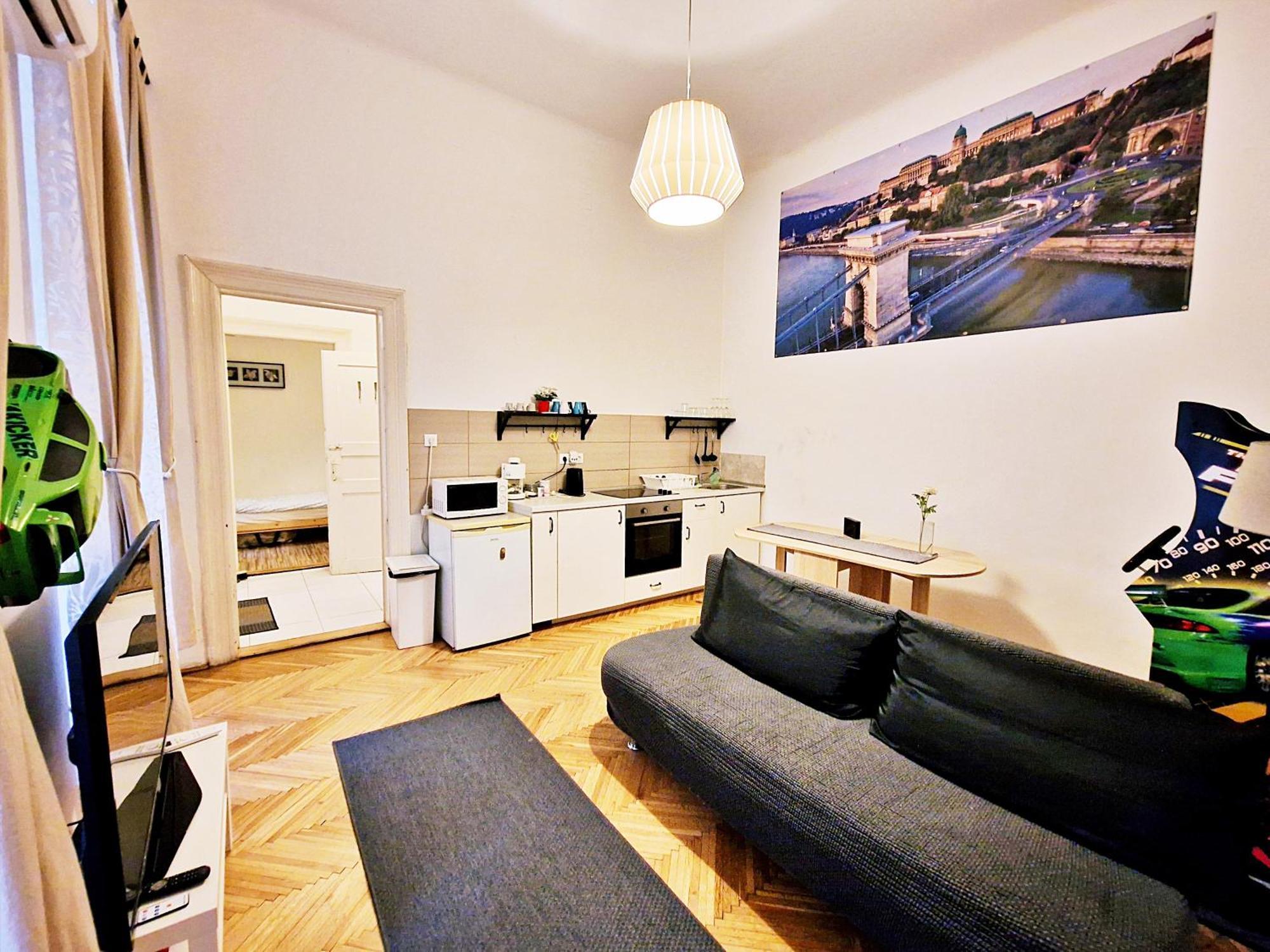 Free Parking Sega Rally Apartment Будапеща Екстериор снимка